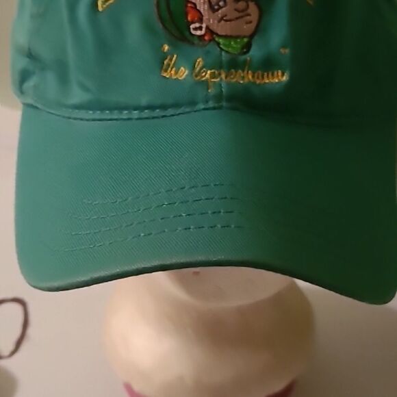 Lucky the Leprechaun Hat - Picture 7 of 9